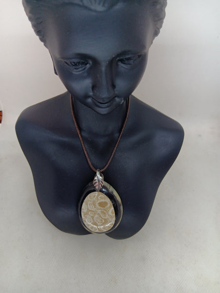 Handmade radiolaria piedra de Bobo pendant necklace "DOMINICA"/ made with exotic substances/ eye-catching design/ ONLY 1